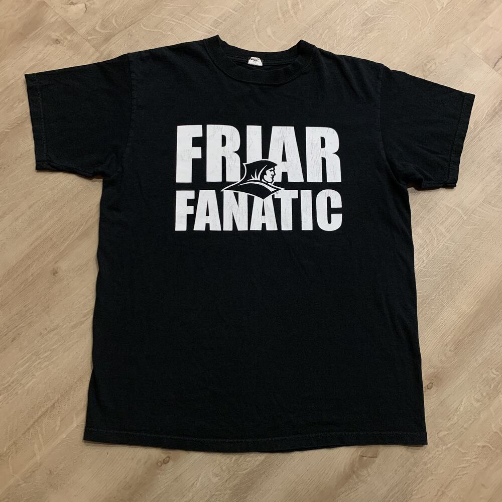 Vintage Y2K Providence College PC Friars Fanatic T-Shirt Mens Large L Basketball